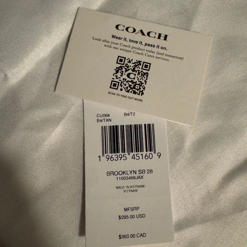 **SOLD** Coach Brooklyn 28 Tan - Picture 4 of 5